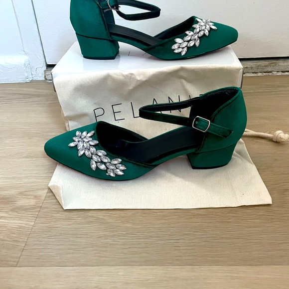 Emerald green pumps - Picture 9 of 9